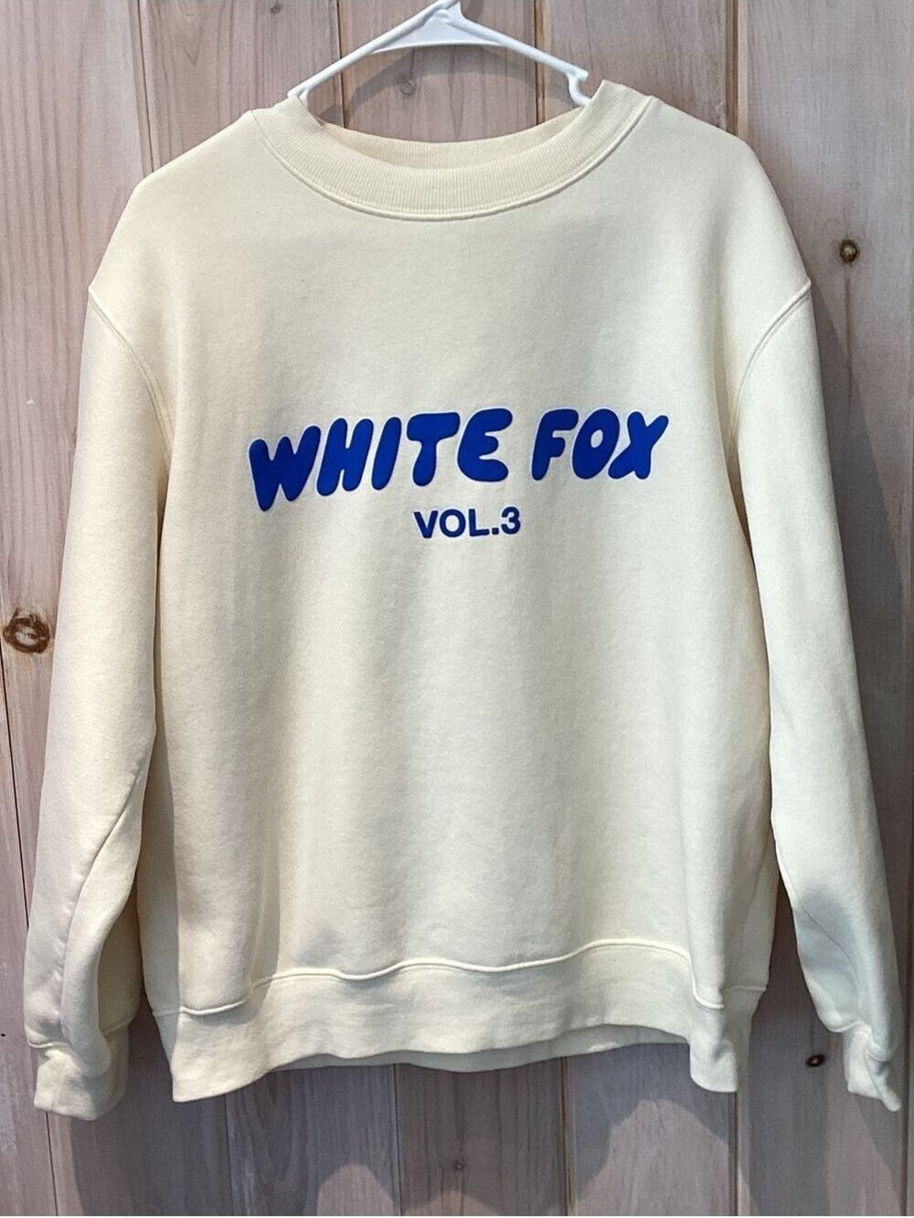 White Fox Vol. 3 Crew neck sweatshirt